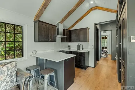 21 Moonstone Loop Highlands NC 28741