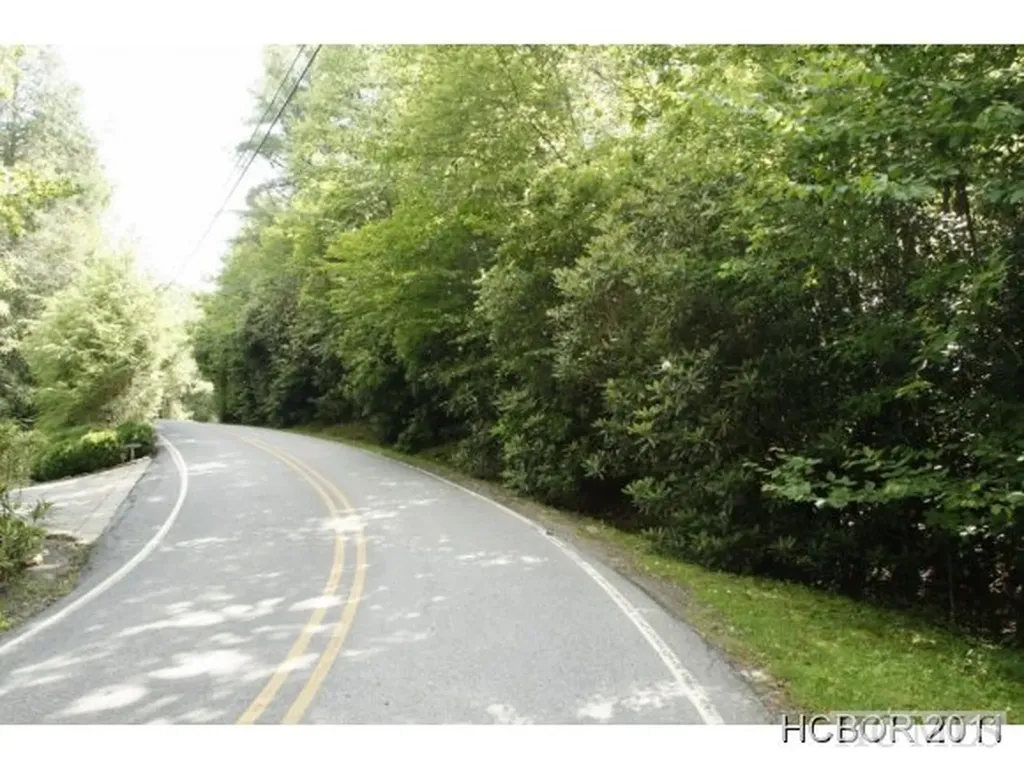 Lot 176a Moorewood Road Highlands NC 28741