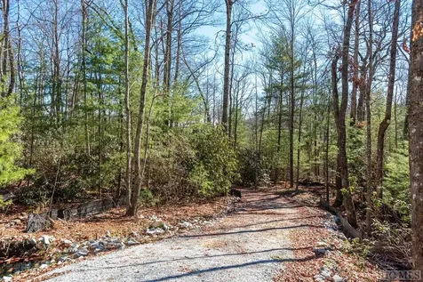 176 Dry Creek Trail Cashiers NC 28717