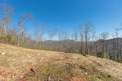 176 Dry Creek Trail Cashiers NC 28717
