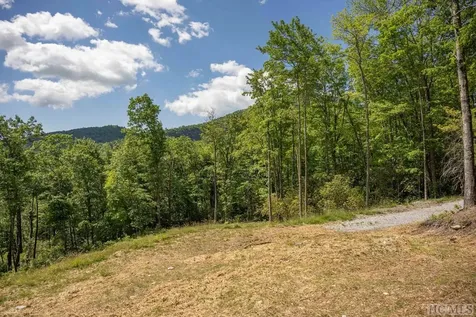 176 Dry Creek Trail Cashiers NC 28717