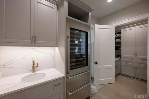 121 Hardy View Lane Cashiers NC 28717