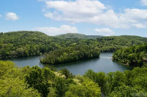Lot 7 New Trillium Way Cashiers NC 28717