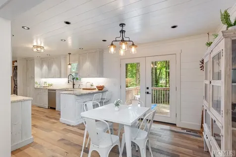 619 Holly Road Sapphire NC 28774
