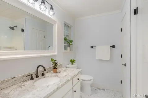 619 Holly Road Sapphire NC 28774
