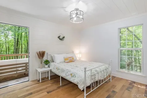 619 Holly Road Sapphire NC 28774