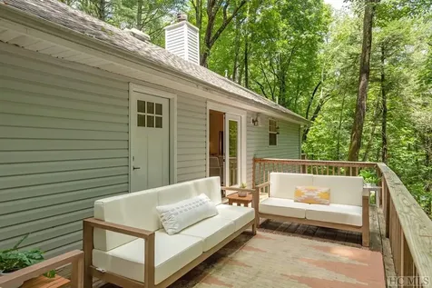 619 Holly Road Sapphire NC 28774