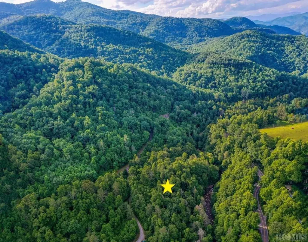 13 Hares Ear Tuckasegee NC 28783