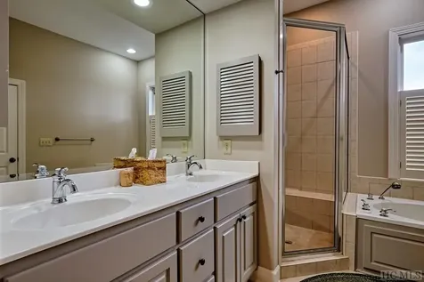 75D Burning Bush Lane Highlands NC 28741