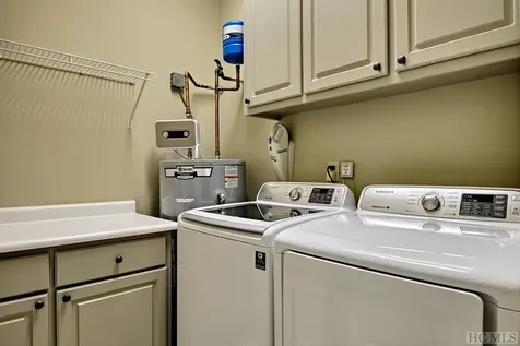75D Burning Bush Lane Highlands NC 28741