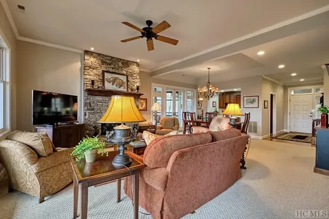 75D Burning Bush Lane Highlands NC 28741