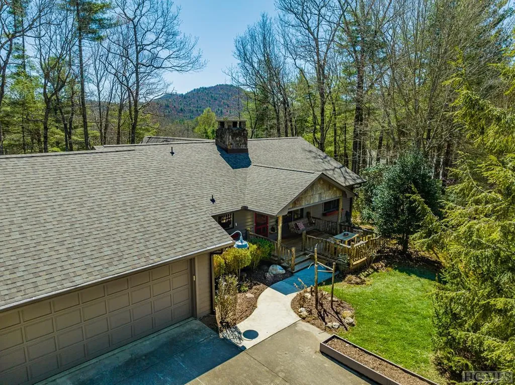 101 Cottonwood Court Sapphire NC 28774