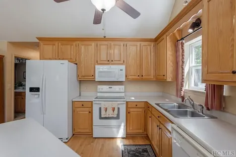 2597 W Christy Trail Sapphire NC 28774
