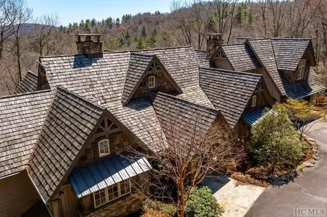 872 Cross Creek Trail Cullowhee NC 28723