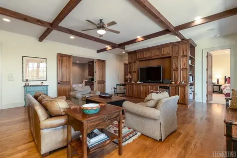 872 Cross Creek Trail Cullowhee NC 28723