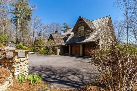 872 Cross Creek Trail Cullowhee NC 28723