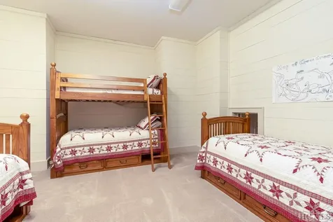 872 Cross Creek Trail Cullowhee NC 28723