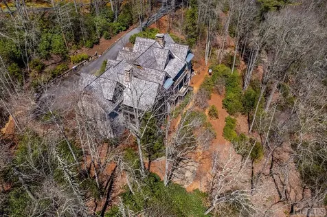 872 Cross Creek Trail Cullowhee NC 28723