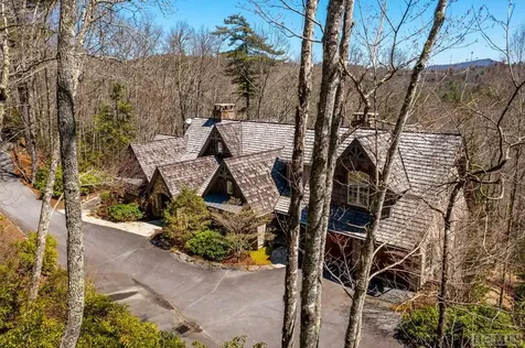872 Cross Creek Trail Cullowhee NC 28723