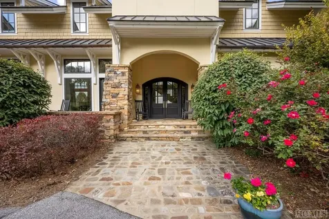 82 Drystack Way Cashiers NC 28717