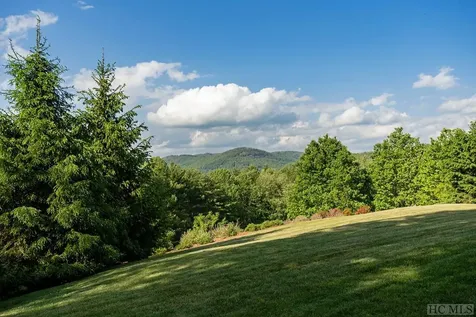 82 Drystack Way Cashiers NC 28717