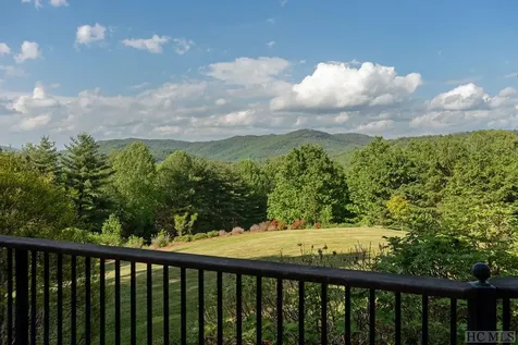 82 Drystack Way Cashiers NC 28717