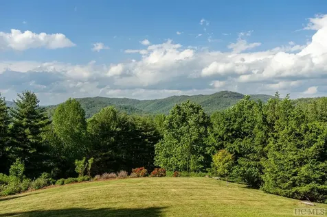 82 Drystack Way Cashiers NC 28717