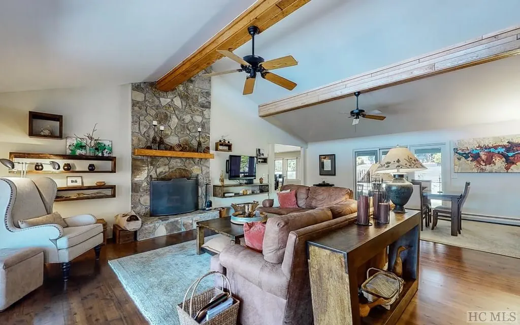 34 Spruce Lane Highlands NC 28741