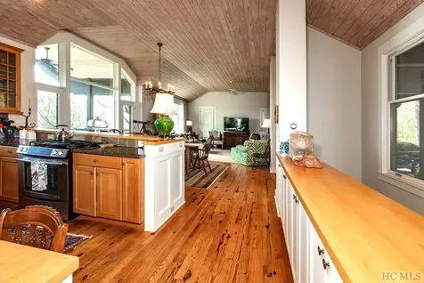 562 Panther Ridge Road Lake Toxaway NC 28747