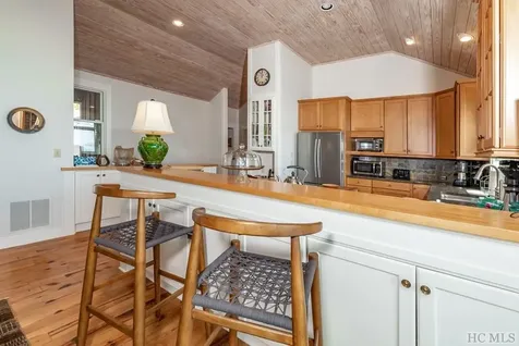 562 Panther Ridge Road Lake Toxaway NC 28747
