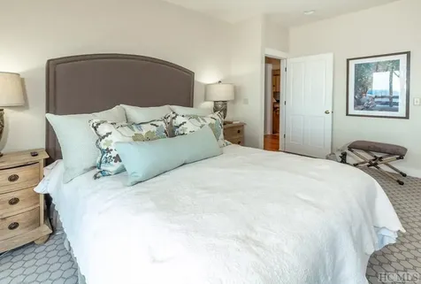 562 Panther Ridge Road Lake Toxaway NC 28747
