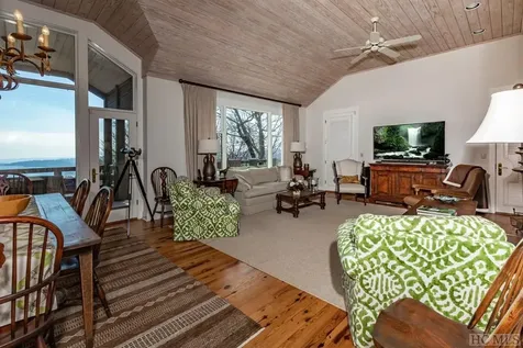 562 Panther Ridge Road Lake Toxaway NC 28747