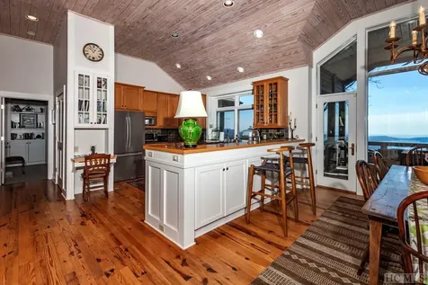 562 Panther Ridge Road Lake Toxaway NC 28747
