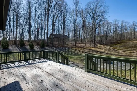 336 Firesong Lane Glenville NC 28736