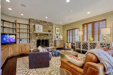 113 Lake Court Highlands NC 28741