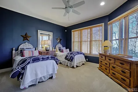 113 Lake Court Highlands NC 28741