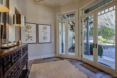 113 Lake Court Highlands NC 28741