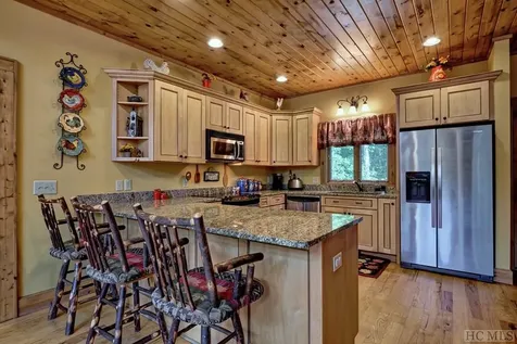 103 Fox Knob Drive Glenville NC 28736