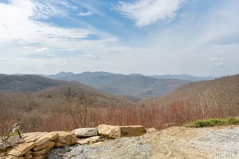 76 Stardust Way Glenville NC 28736