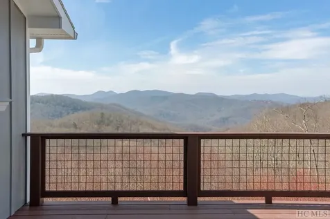 76 Stardust Way Glenville NC 28736