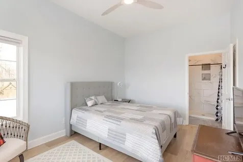 76 Stardust Way Glenville NC 28736
