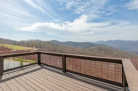76 Stardust Way Glenville NC 28736