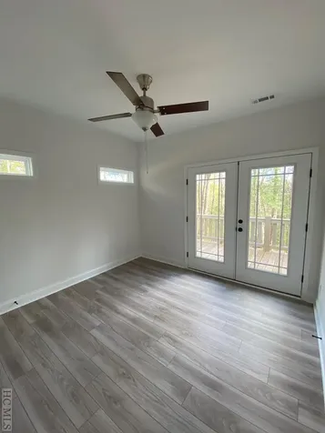 303 No End Circle Cullowhee NC 28723