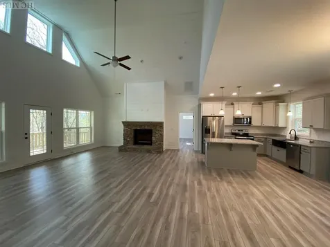 303 No End Circle Cullowhee NC 28723