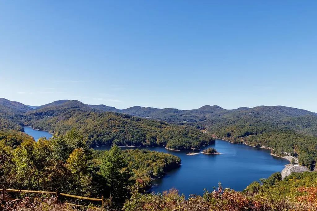 1234 Lake Vista Drive Cullowhee NC 28736