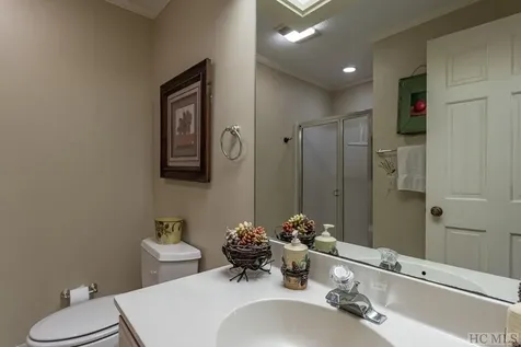 138 Racquet Club Villas Drive Sapphire NC 28774