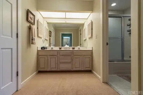 138 Racquet Club Villas Drive Sapphire NC 28774