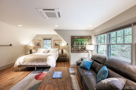 11 Brook Trout Trail Cashiers NC 28717