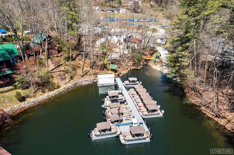 4769 Highway 107 Glenville NC 28736