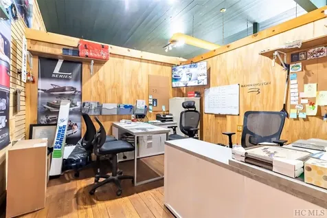 4769 Highway 107 Glenville NC 28736